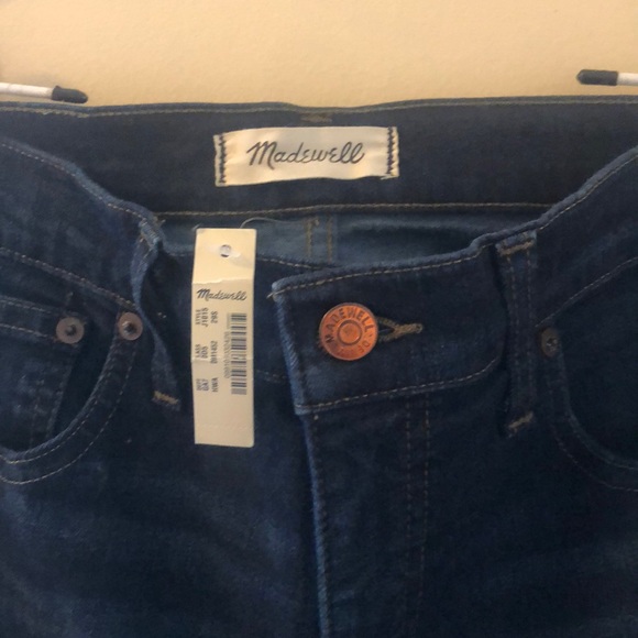 Madewell NWT 10” high rise skinny jean - Picture 2 of 3